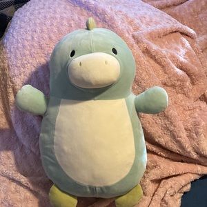 HugMees Arlie NO TAG